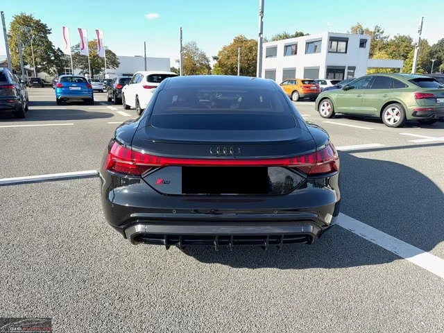 Audi E-Tron GT RS/598HP/MATRIX/PANO/4X4/HUD/360/829v - изображение 7
