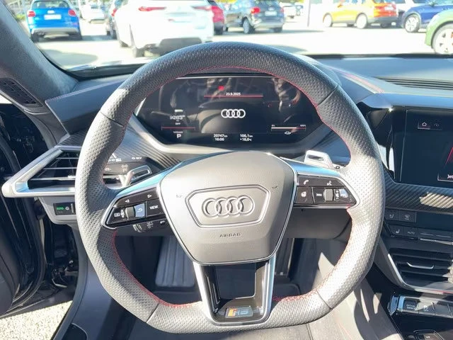 Audi E-Tron GT RS/598HP/MATRIX/PANO/4X4/HUD/360/829v - изображение 9