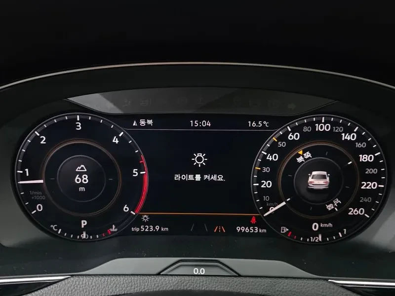 VW Passat 2.0 TDI, снимка 8 - Автомобили и джипове - 54299790