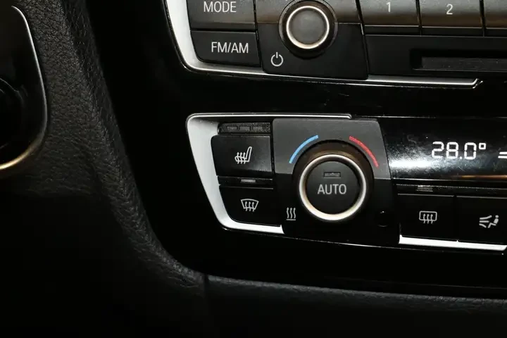 BMW 340 340i X-Drive- Цена с включени всички разходи!, снимка 10 - Автомобили и джипове - 54737576
