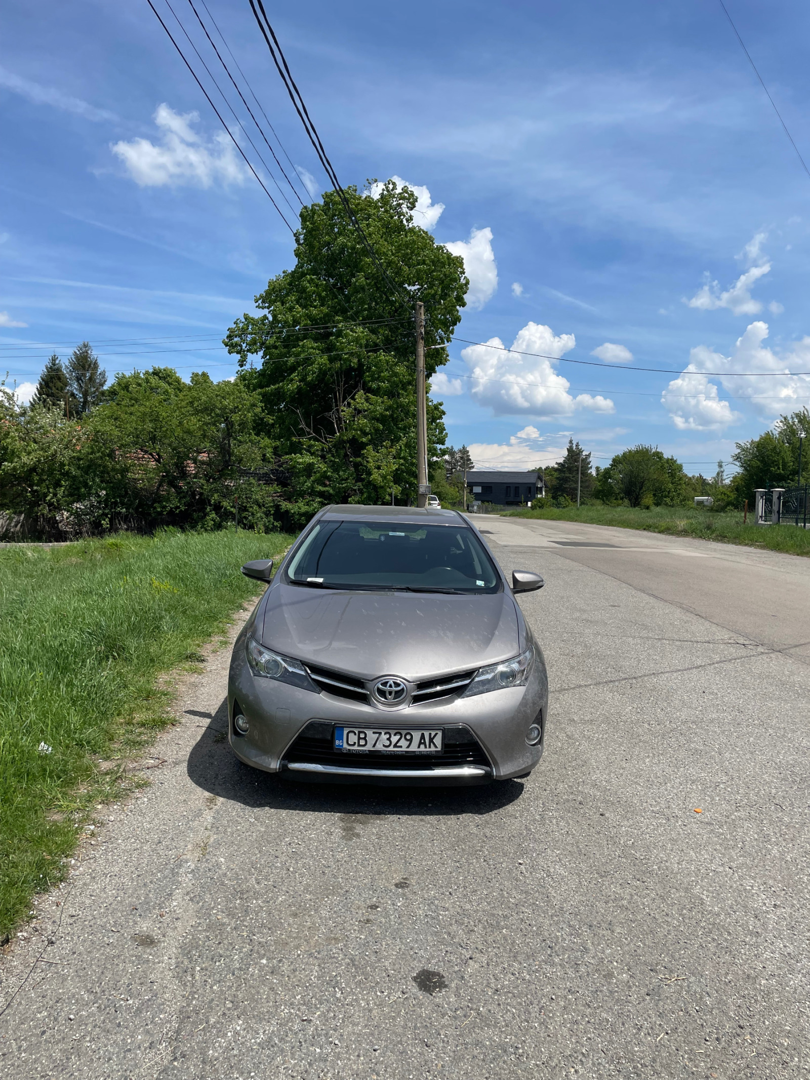 Toyota Auris  - изображение 1