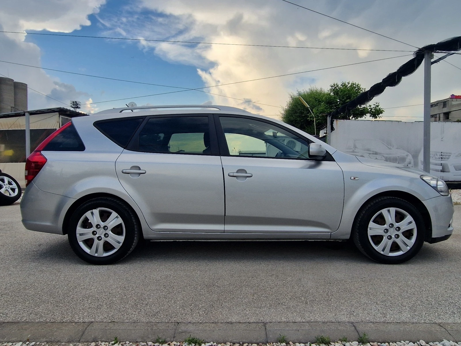 Kia Ceed 1.4i ГАЗ-БЕНЗИН* EURO 5A* Italia* FACELIFT 2012g - изображение 4