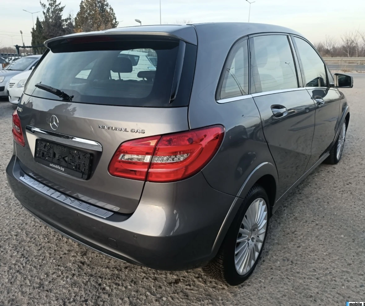Mercedes-Benz B 200 Метан Панорама Sport packet Без аналог на модела.  - изображение 10