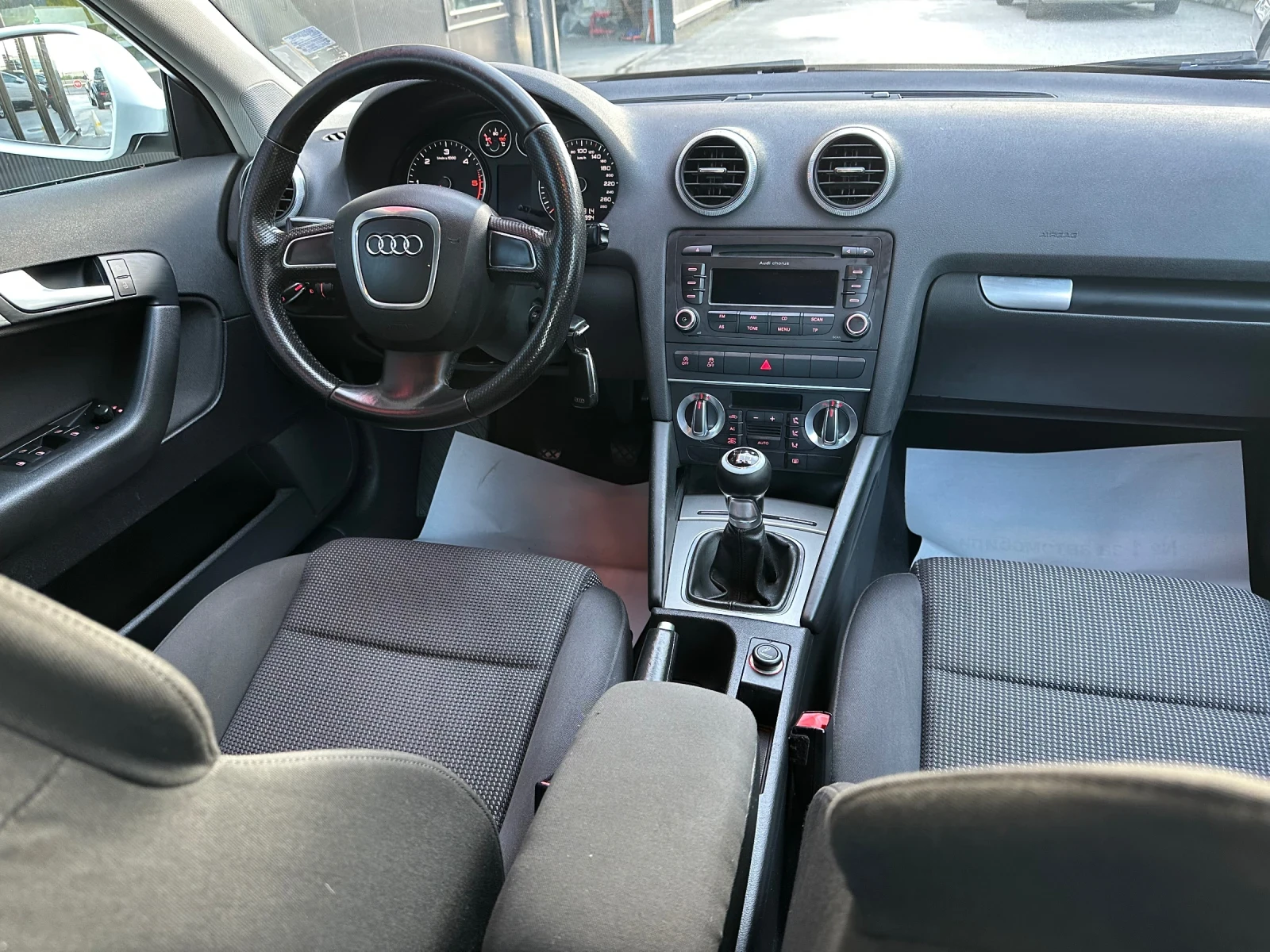 Audi A3 2, 0tdi SPORT - изображение 7