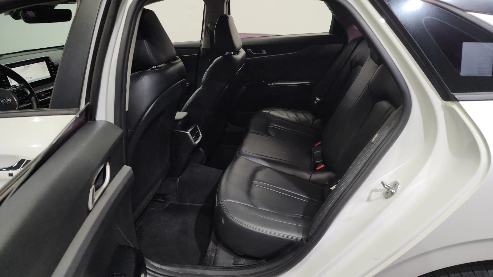 Kia K5 2.0LPI TRENDY - изображение 10