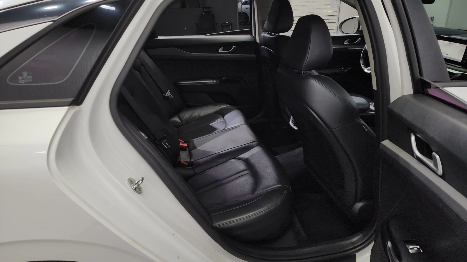 Kia K5 2.0LPI TRENDY | Mobile.bg   11