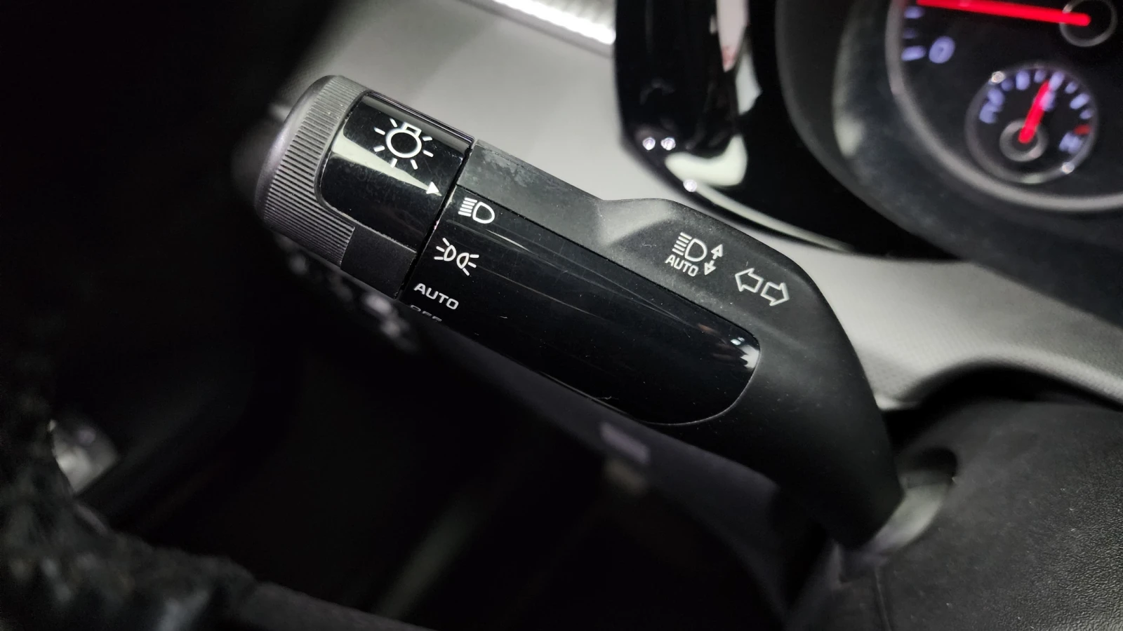 Kia K5 2.0LPI TRENDY | Mobile.bg   16