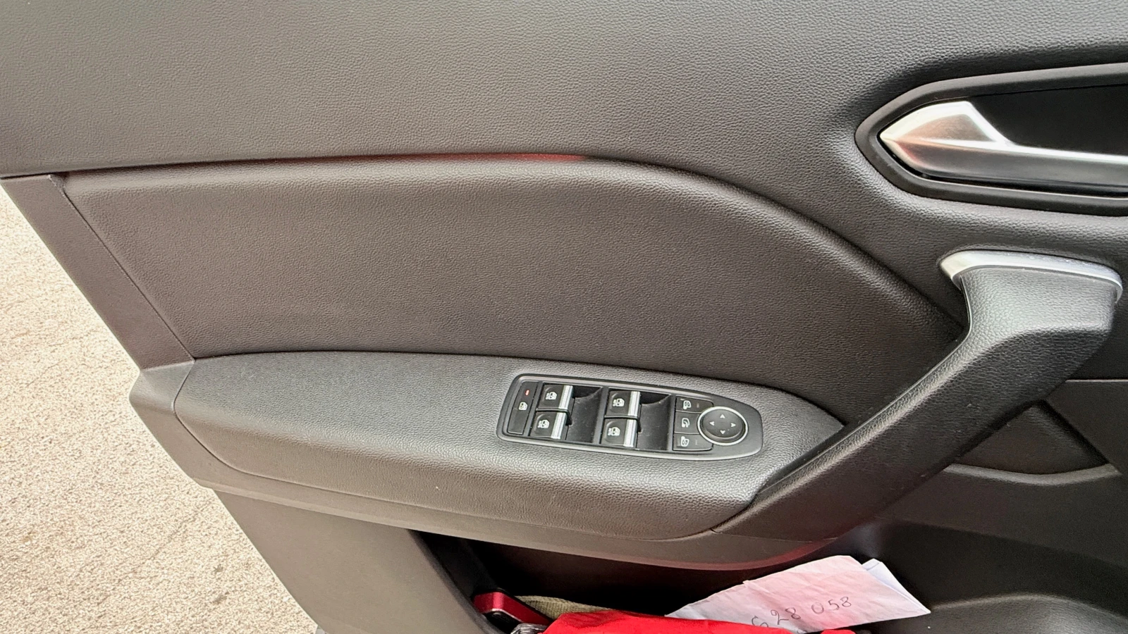 Renault Captur  - изображение 4