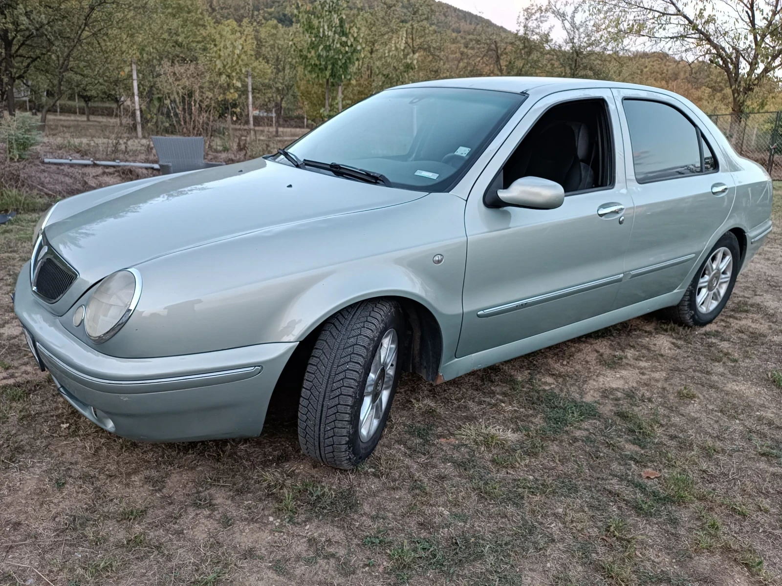 Lancia Lybra 1, 9JTD - изображение 3