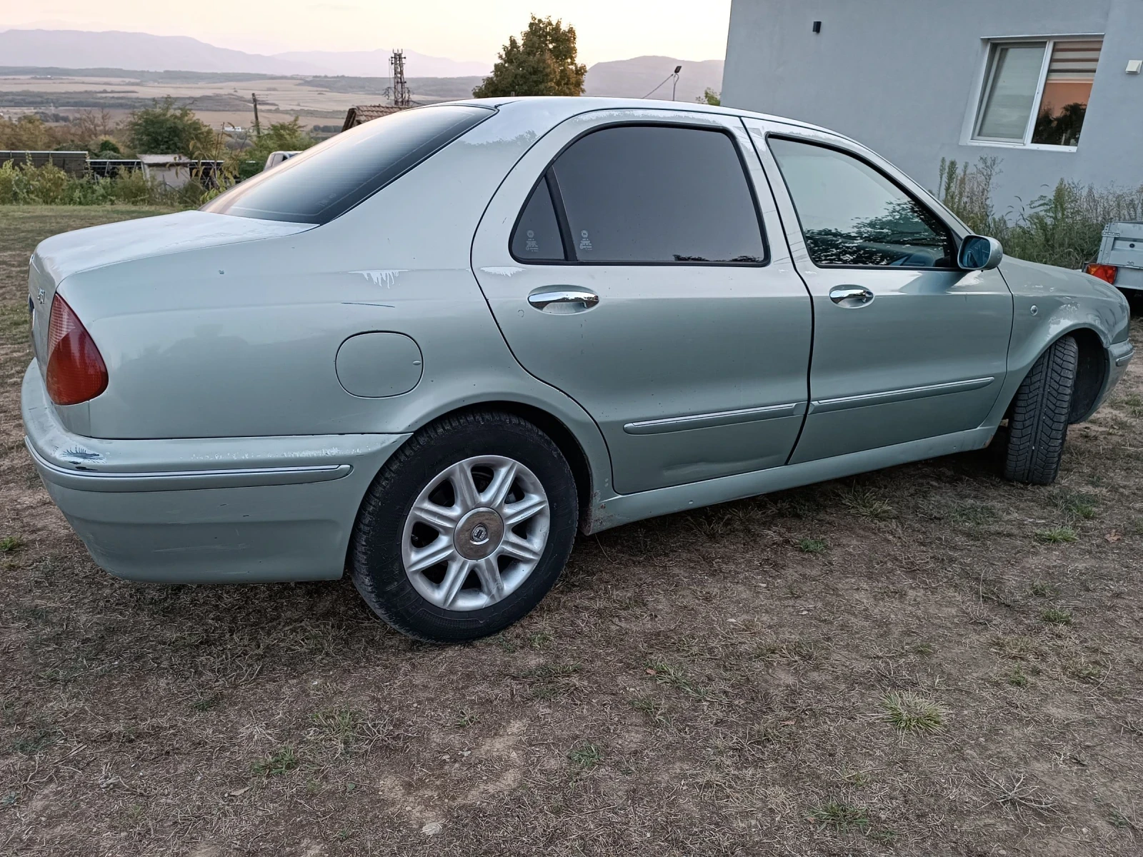 Lancia Lybra 1, 9JTD - изображение 5