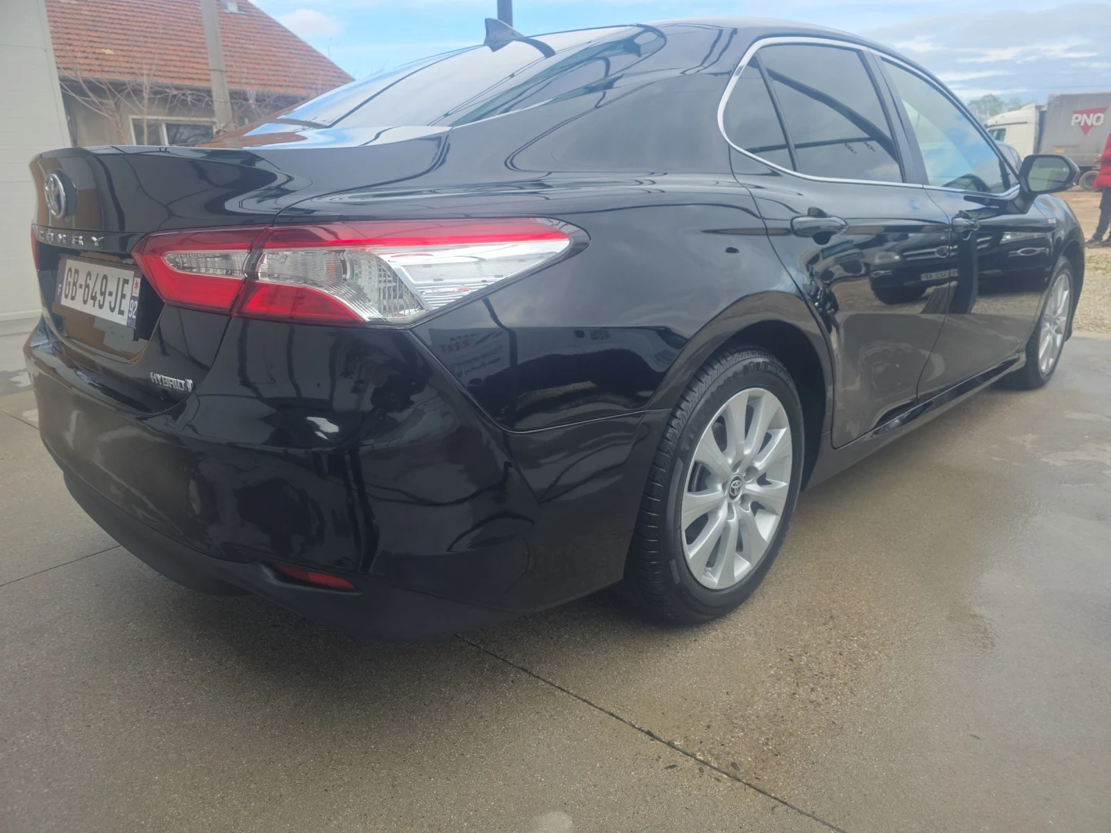 Toyota Camry 2.5.Hibrid feisa koja.navi, снимка 4 - Автомобили и джипове - 53168464