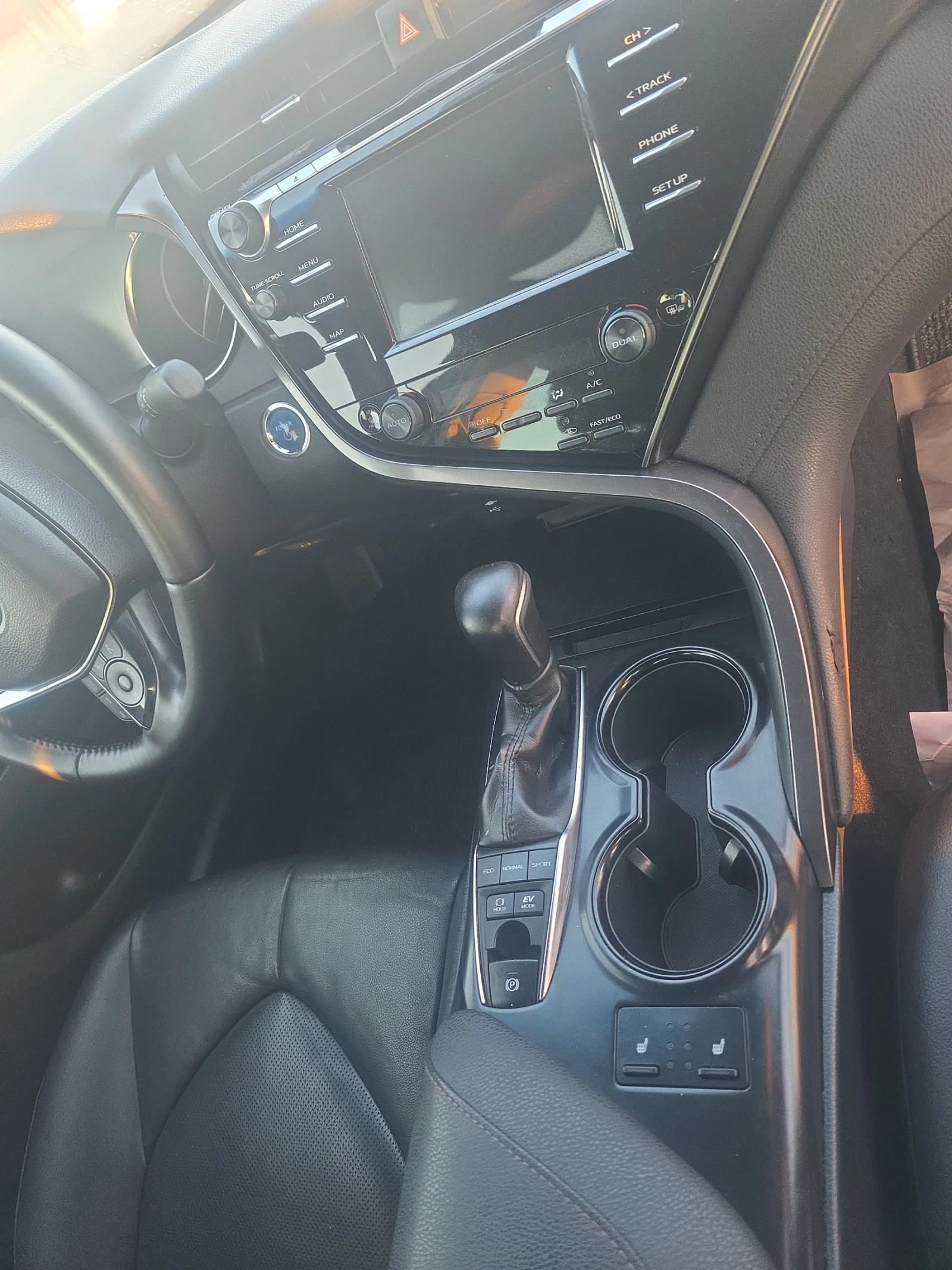 Toyota Camry 2.5.Hibrid feisa koja.navi | Mobile.bg � ����������� 13