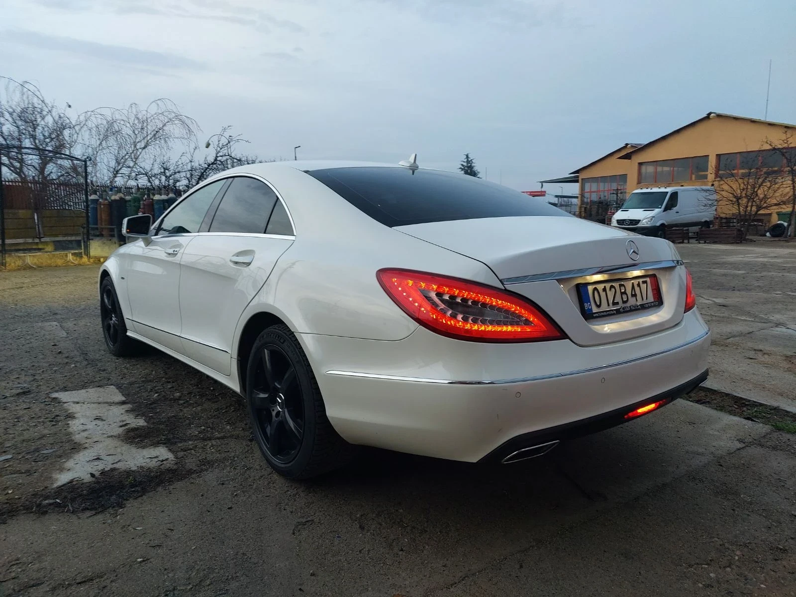 Mercedes-Benz CLS 350  - изображение 4