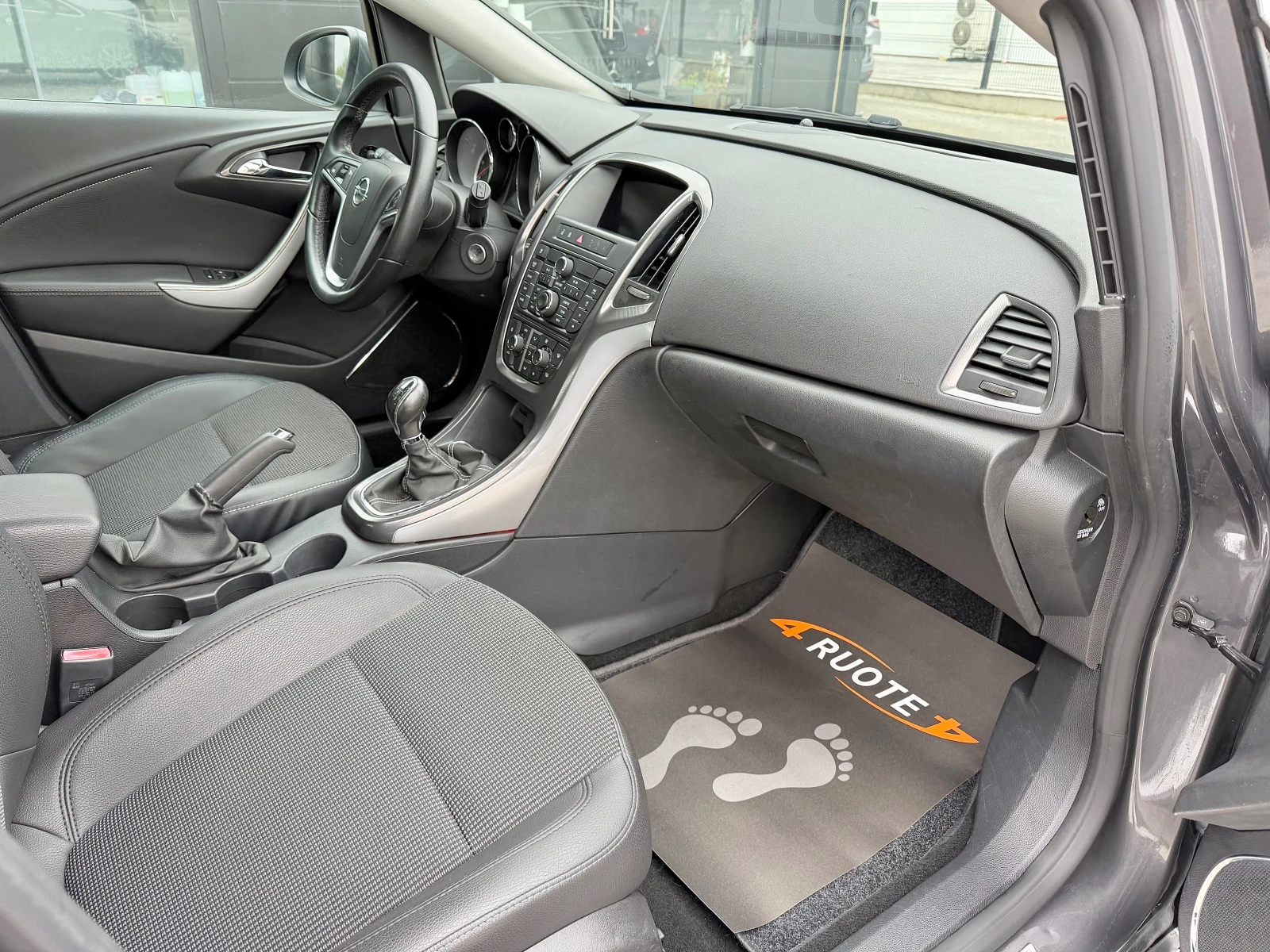 Opel Astra 1.7CDTi Cosmo ����/��������� | Mobile.bg � ����������� 10