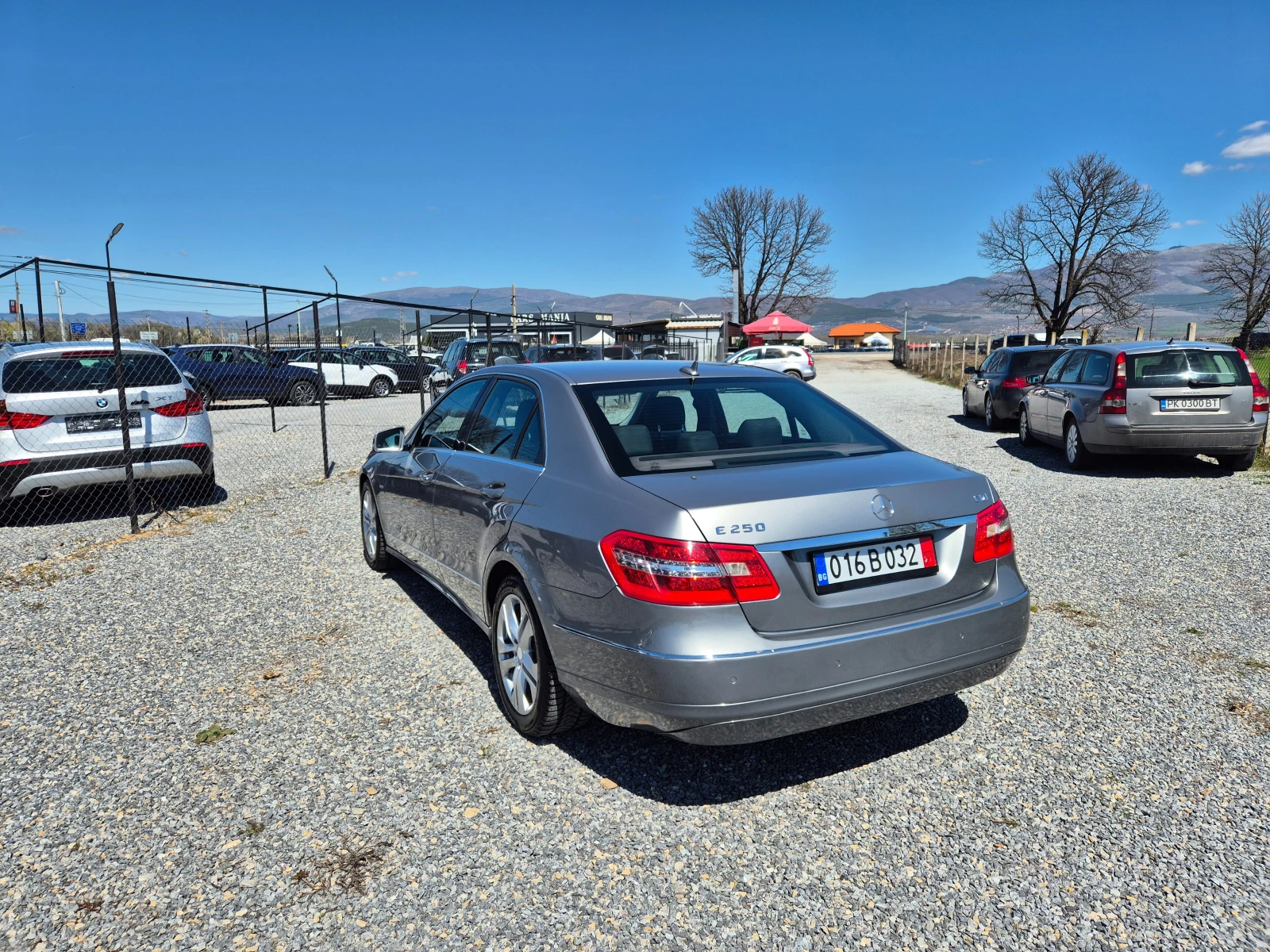 Mercedes-Benz E 250 CDI* AUTOMAT* NAVI* KAMERA* , снимка 6 - Автомобили и джипове - 54145823