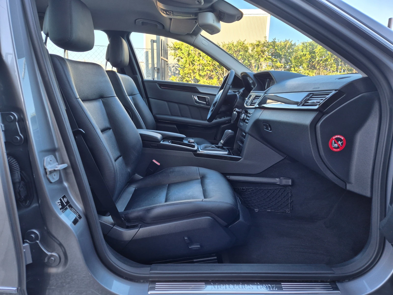 Mercedes-Benz E 250 CDI* AUTOMAT* NAVI* KAMERA* , снимка 10 - Автомобили и джипове - 54145823