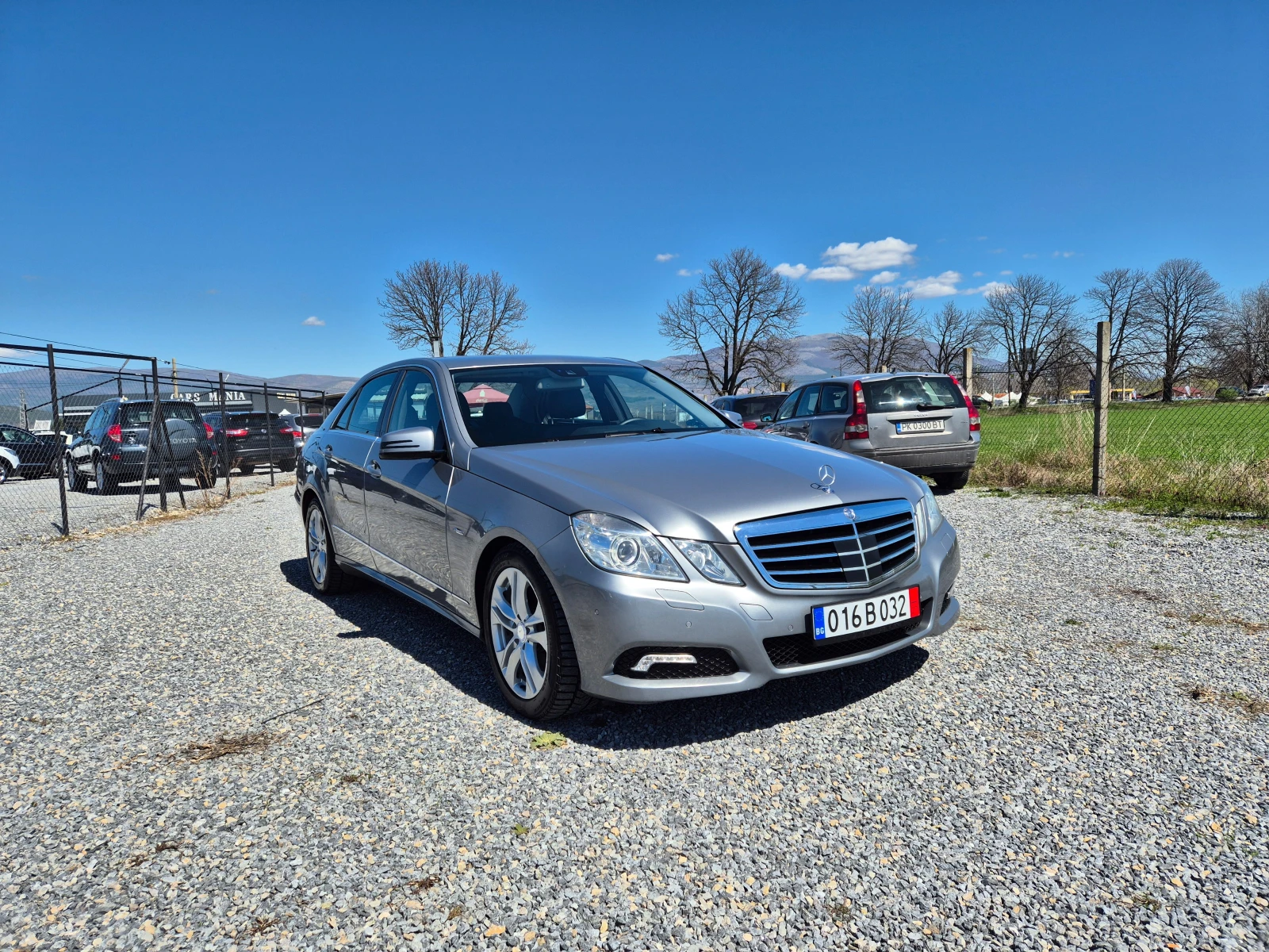 Mercedes-Benz E 250 CDI* AUTOMAT* NAVI* KAMERA* , снимка 2 - Автомобили и джипове - 54145823