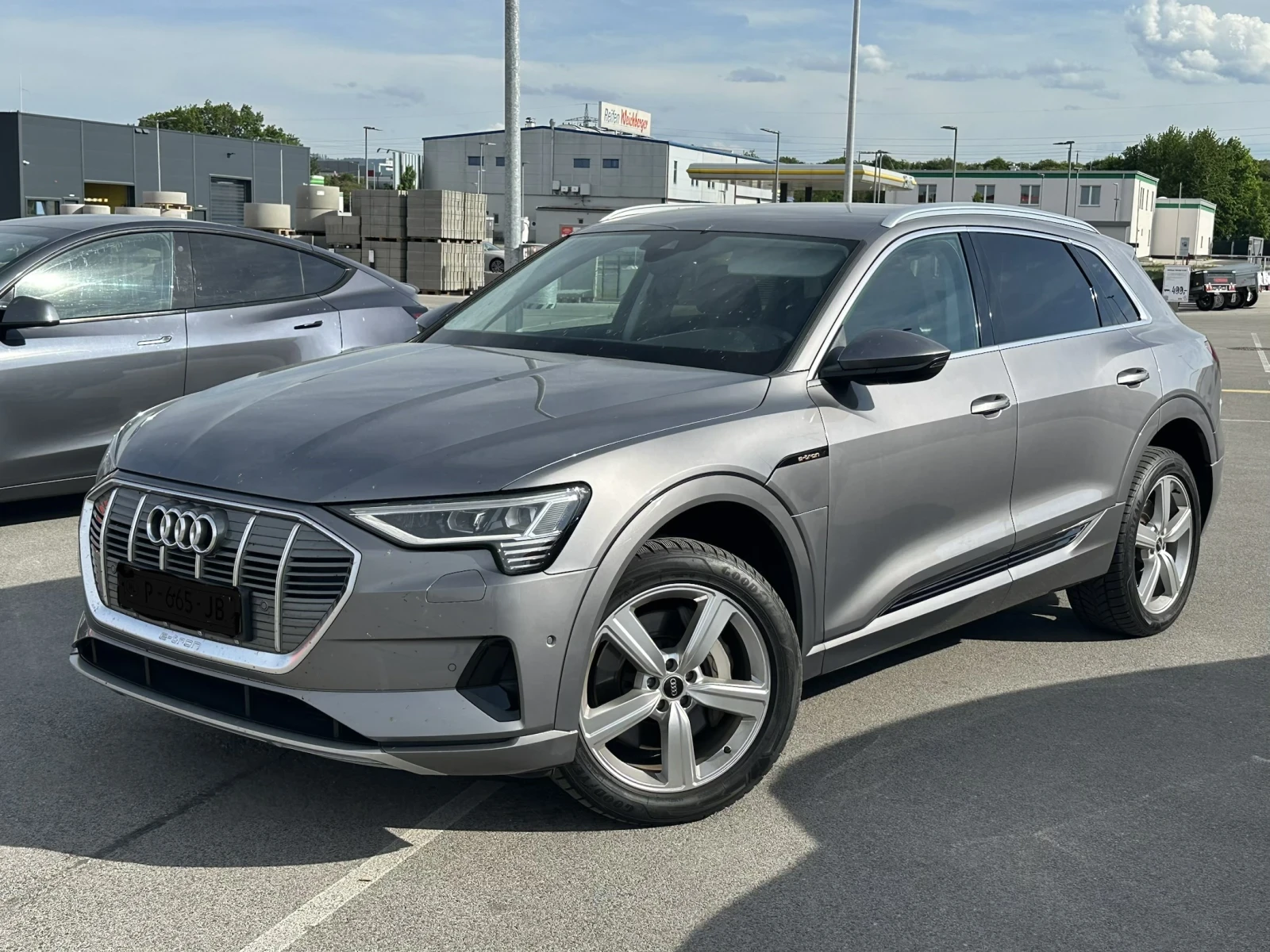 Audi E-Tron 55 408ks 95kw 
