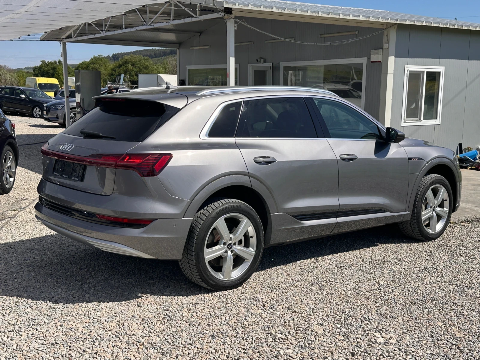 Audi E-Tron 55 408ks 95kw , снимка 7 - Автомобили и джипове - 54639264