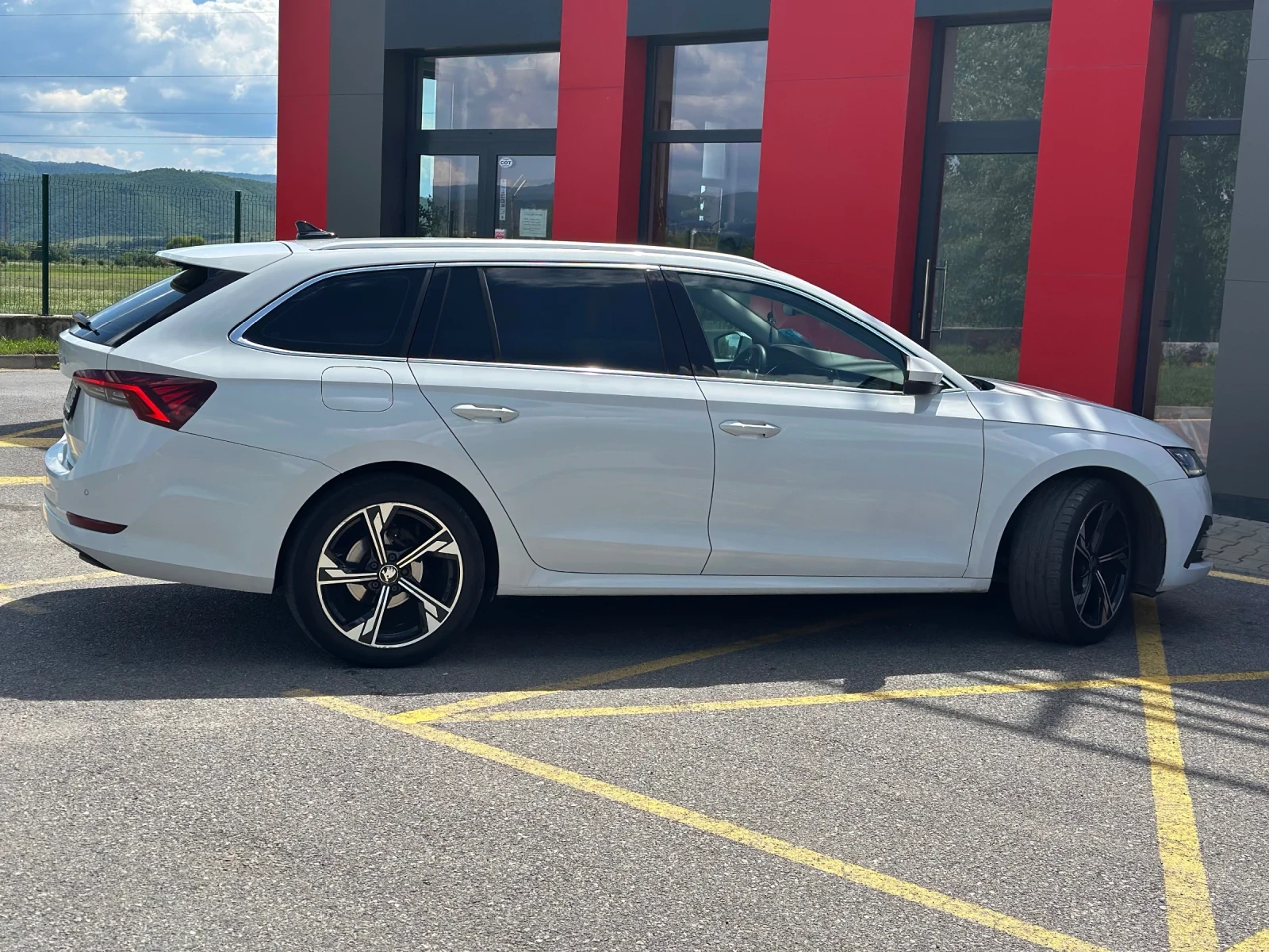 Skoda Octavia 2.0 TDI 150, снимка 7 - Автомобили и джипове - 54681356