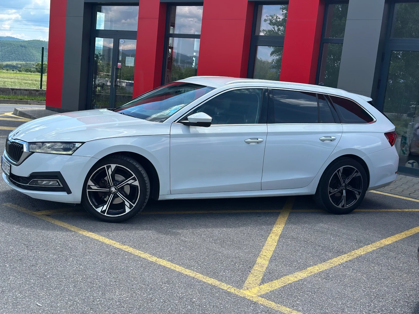 Skoda Octavia 2.0 TDI 150, снимка 4 - Автомобили и джипове - 54681356