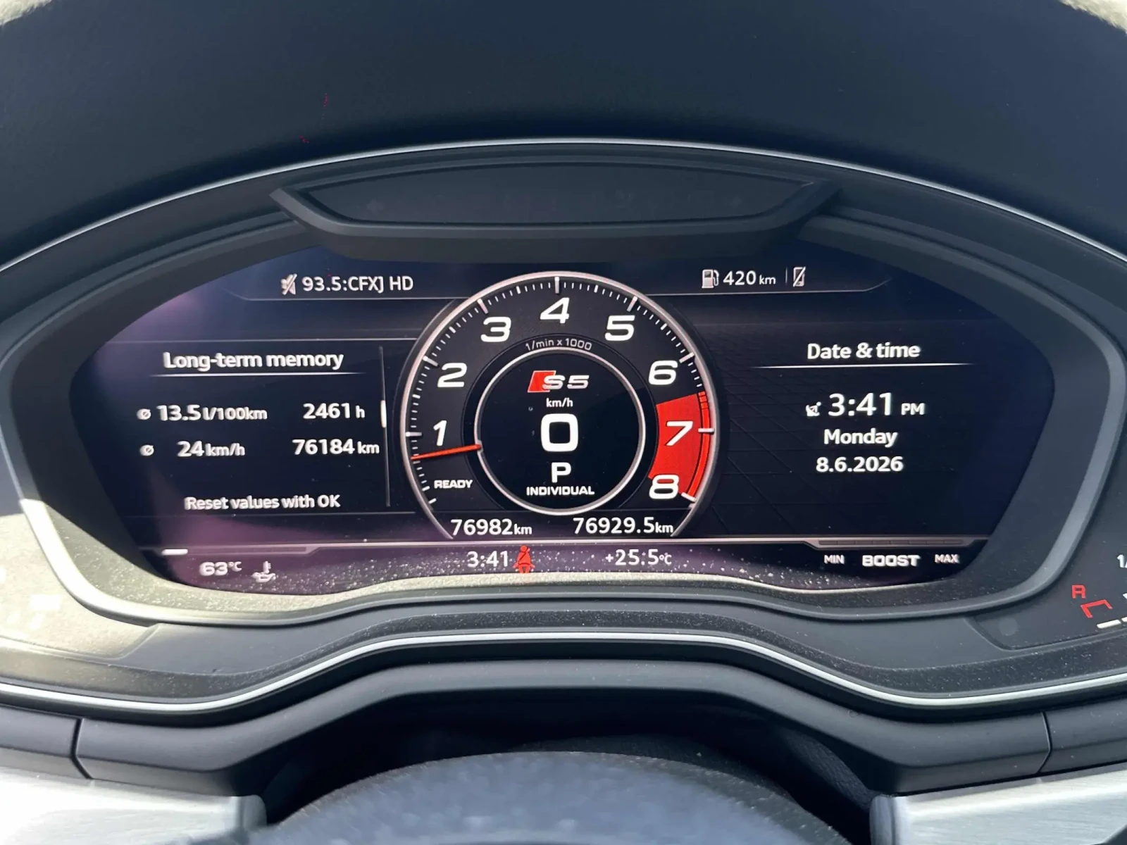 Audi S5 Technik * Keyless * CARFAX * АВТО КРЕДИТ * , снимка 11 - Автомобили и джипове - 54839597