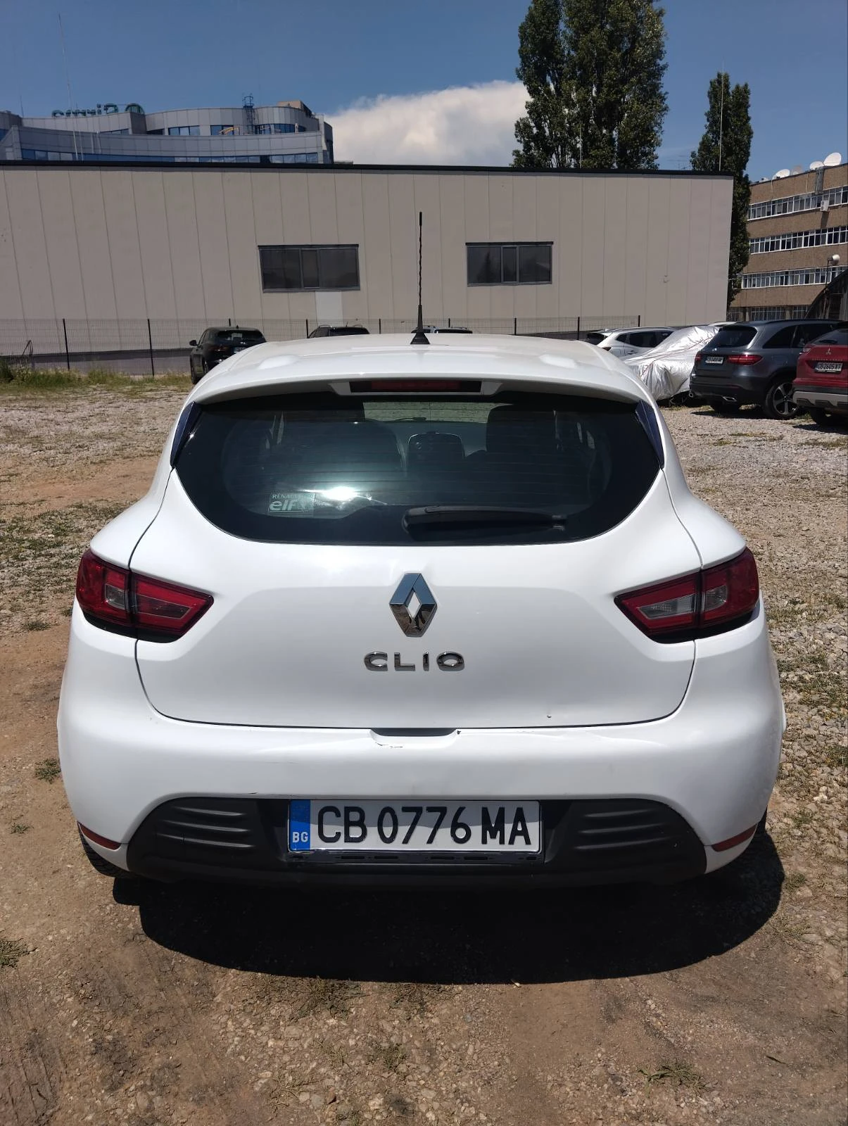 Renault Clio 1.5Dci, снимка 7 - Автомобили и джипове - 54861862