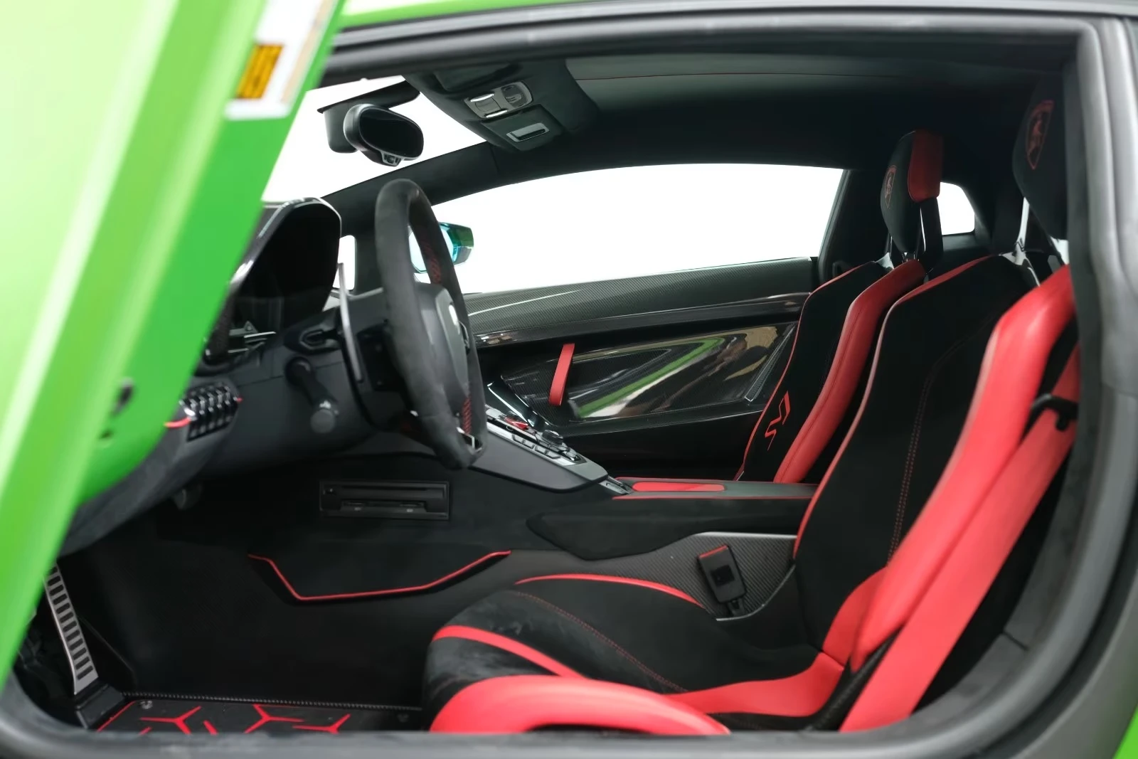 Lamborghini Aventador SVJ / CARBON / CERAMIC / LIFT / SENSONUM / | Mobile.bg � ����������� 12