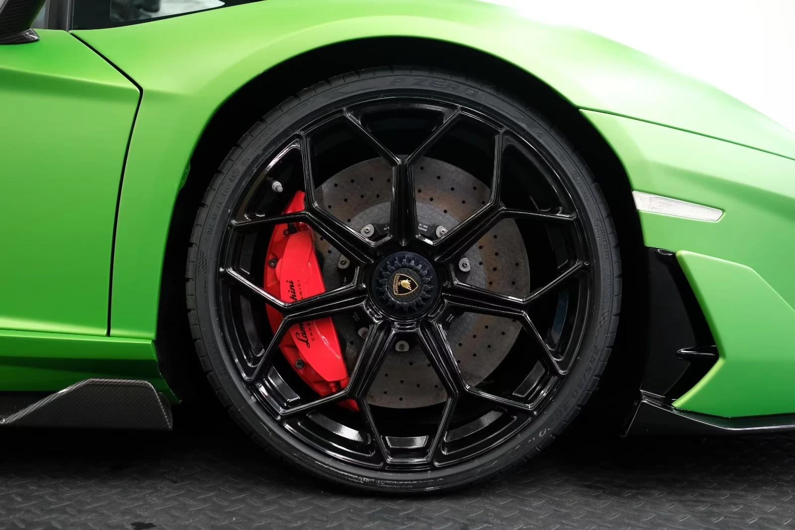 Lamborghini Aventador SVJ / CARBON / CERAMIC / LIFT / SENSONUM / | Mobile.bg � ����������� 7