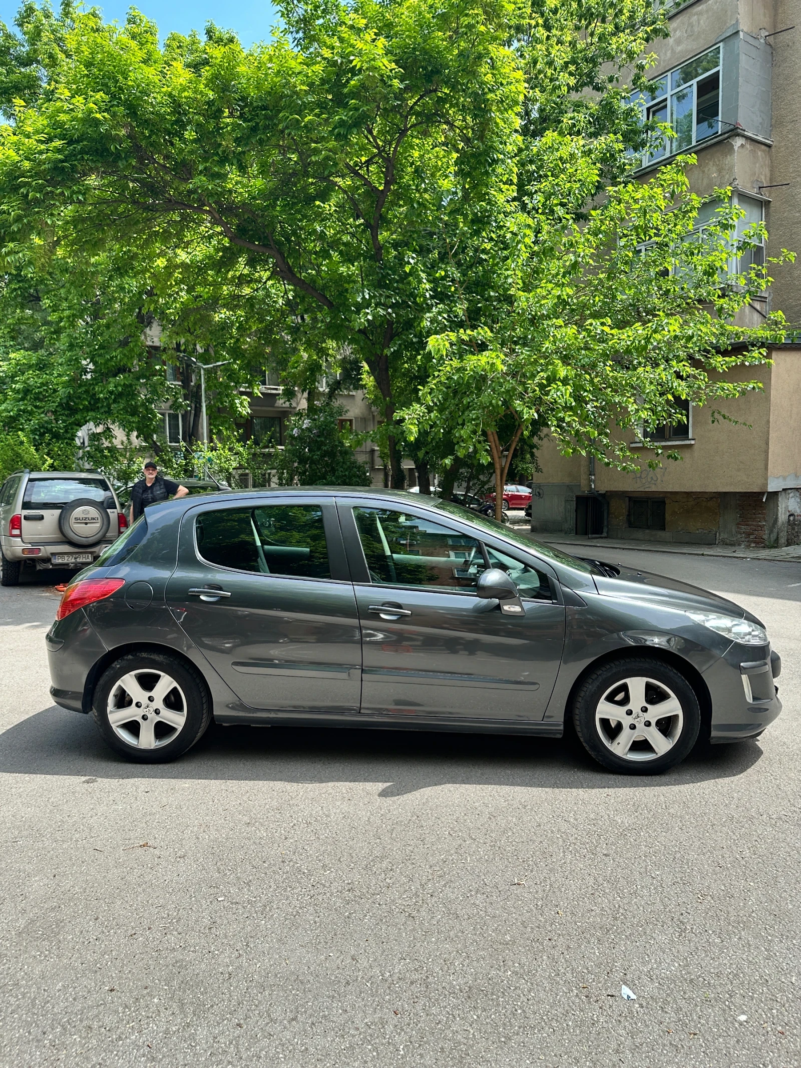 Peugeot 308 1.6 HDI, снимка 4 - Автомобили и джипове - 55316339