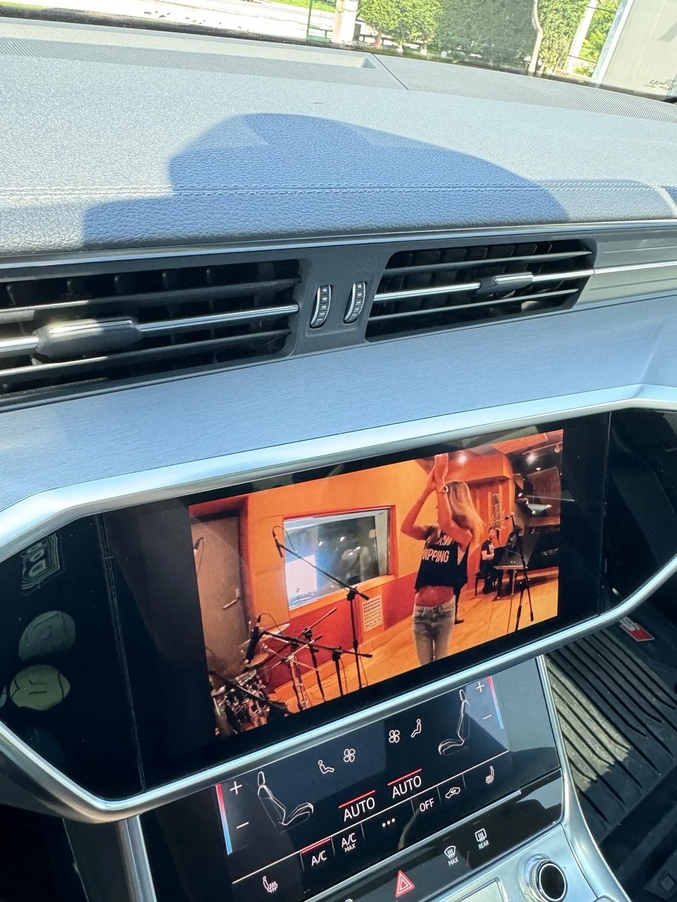 Audi S6 3.0TDI * Mild-Hybrid * BLACK OPTIC * B&O* HEAD UP* | Mobile.bg � ����������� 6