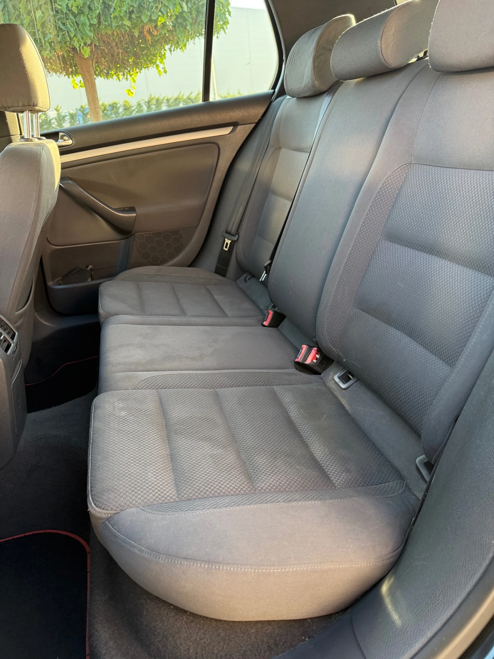 VW Golf 5 GTD DSG, снимка 11 - Автомобили и джипове - 55675866
