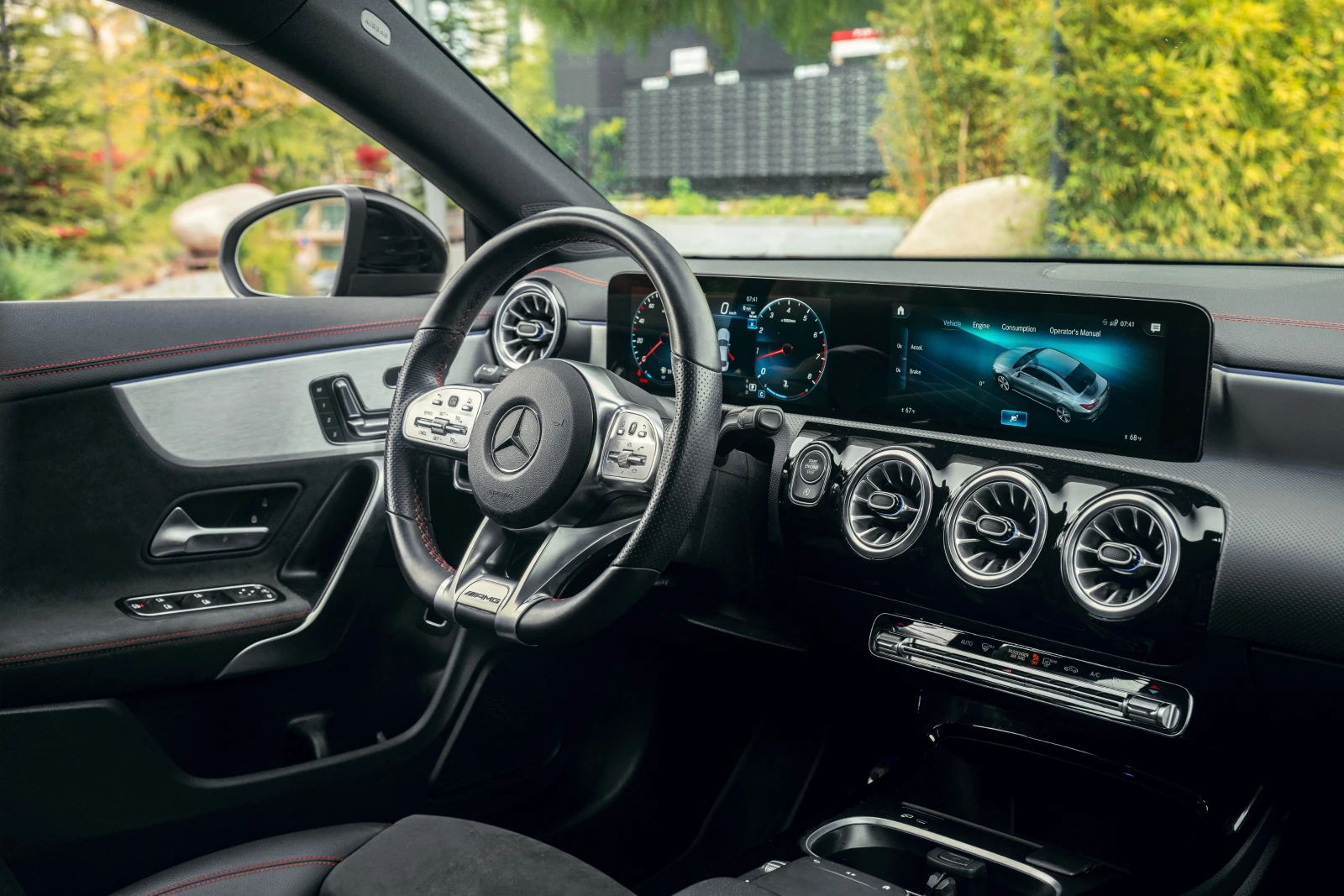 Mercedes-Benz CLA 250 AMG Line, снимка 10 - Автомобили и джипове - 55695430