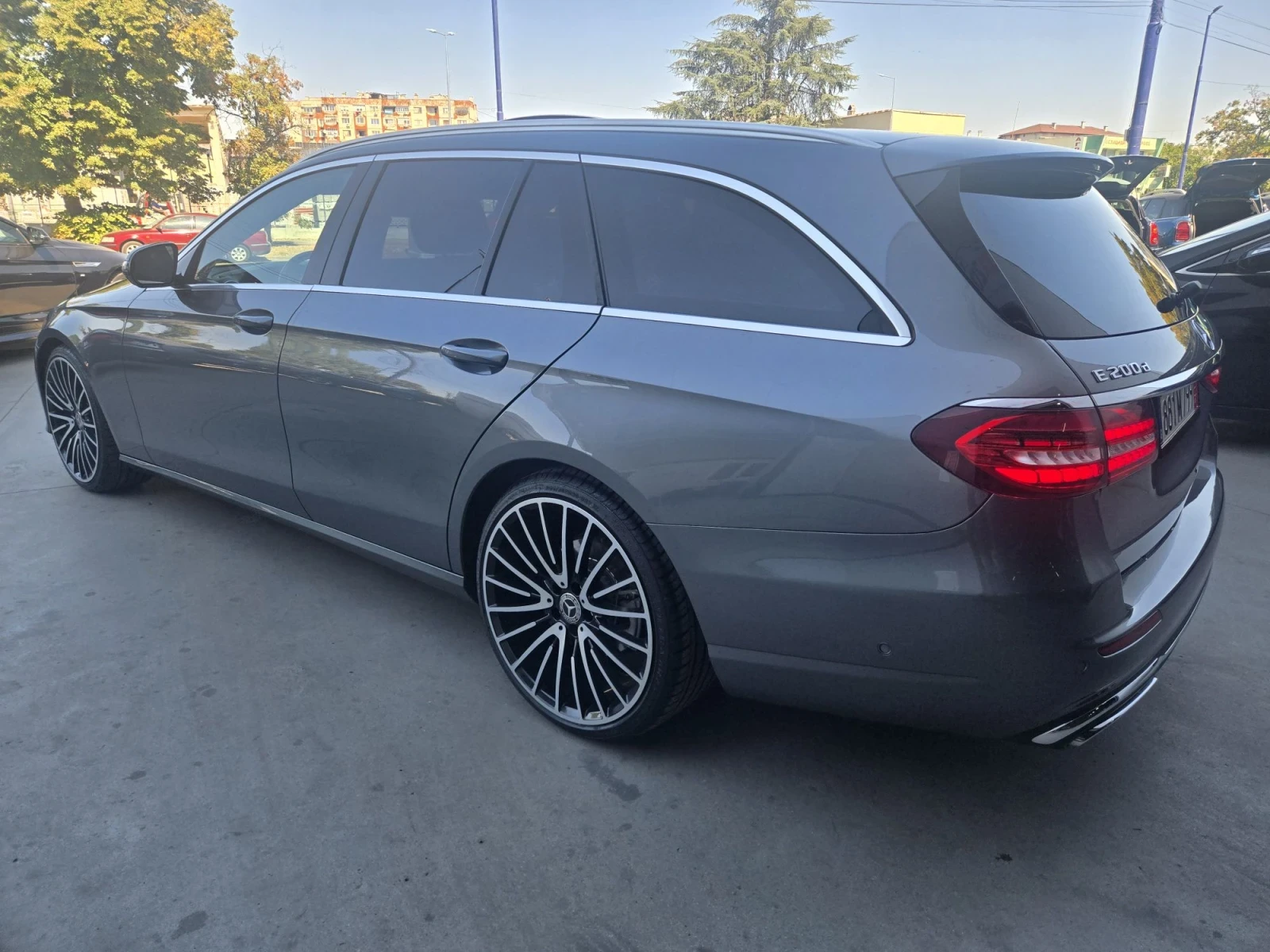 Mercedes-Benz E 200 | Mobile.bg � ����������� 6
