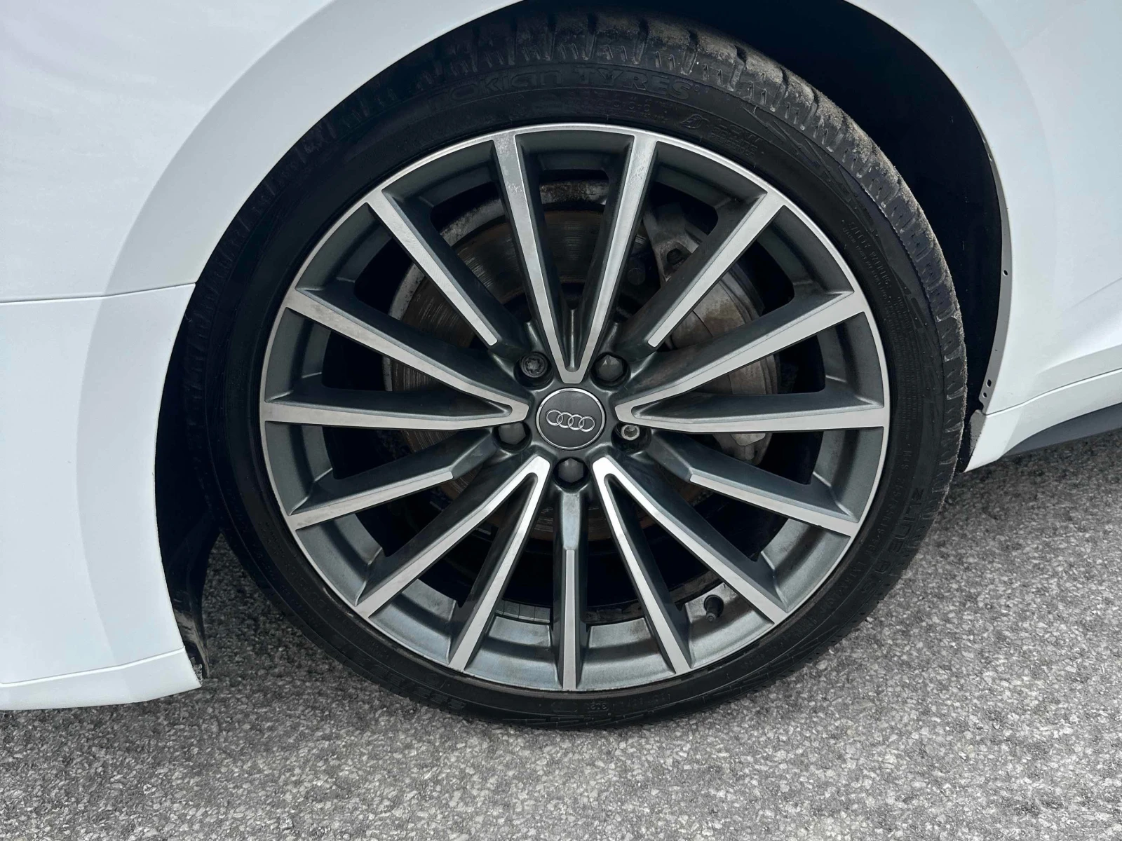 Audi A5 / FULL DIGITAL / 360 / ЕДИН СОБСТВЕНИК , снимка 6 - Автомобили и джипове - 56122044