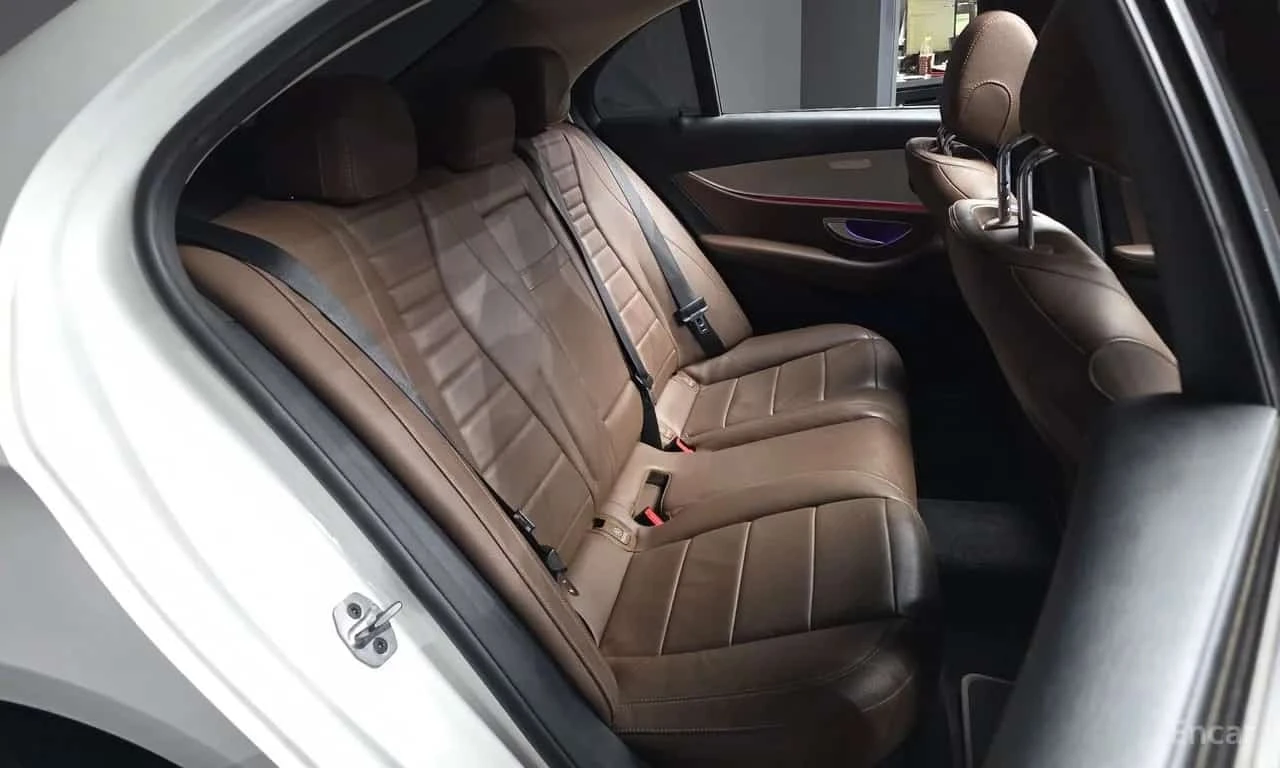 Mercedes-Benz E 300 * E300 Avantgarde * , снимка 12 - Автомобили и джипове - 56596680