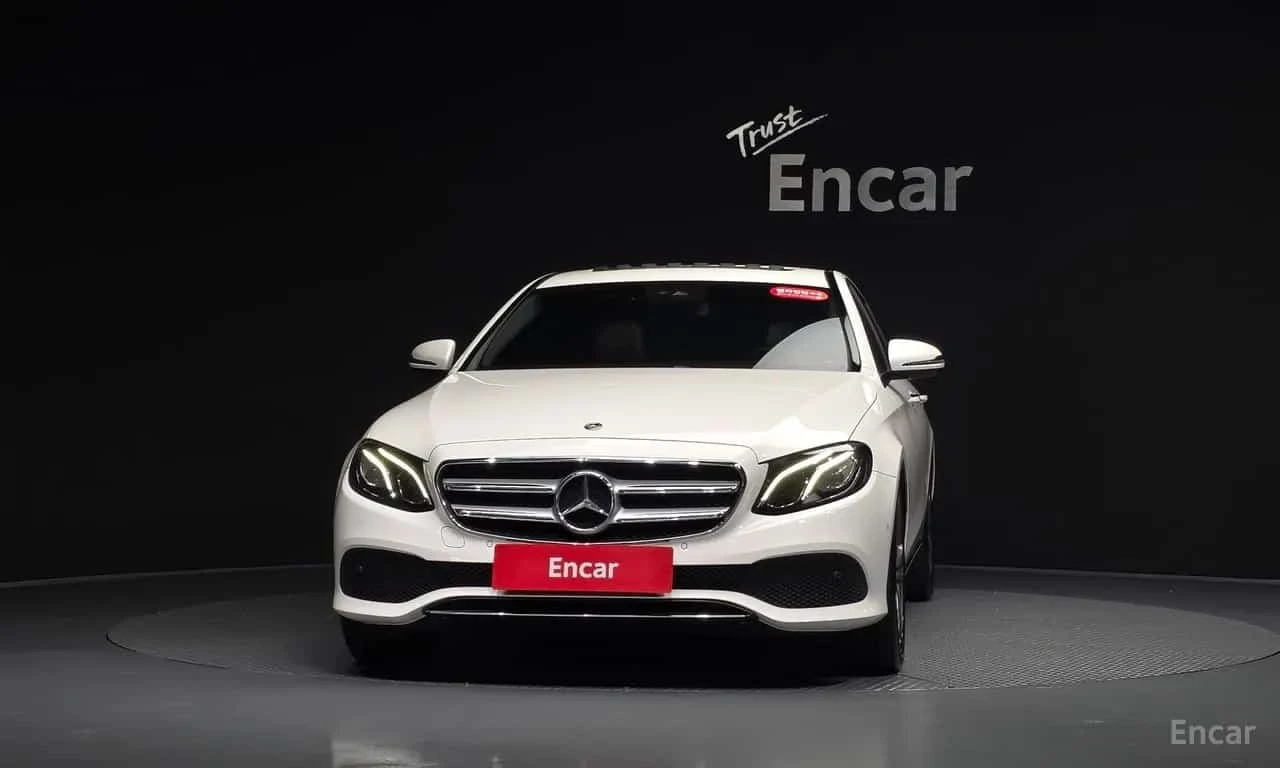 Mercedes-Benz E 300 * E300 Avantgarde * , снимка 3 - Автомобили и джипове - 56596680