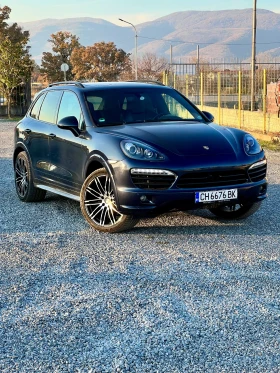 Porsche Cayenne  1