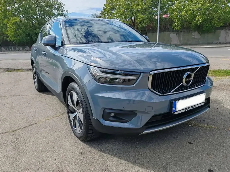 Volvo XC40 Plug in Hybrid T5 Two Engines, снимка 2 - Автомобили и джипове - 47534758