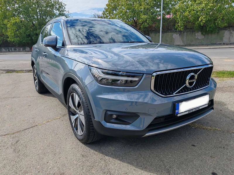 Volvo XC40 Plug in Hybrid T5 Two Engines, снимка 1 - Автомобили и джипове - 47534758