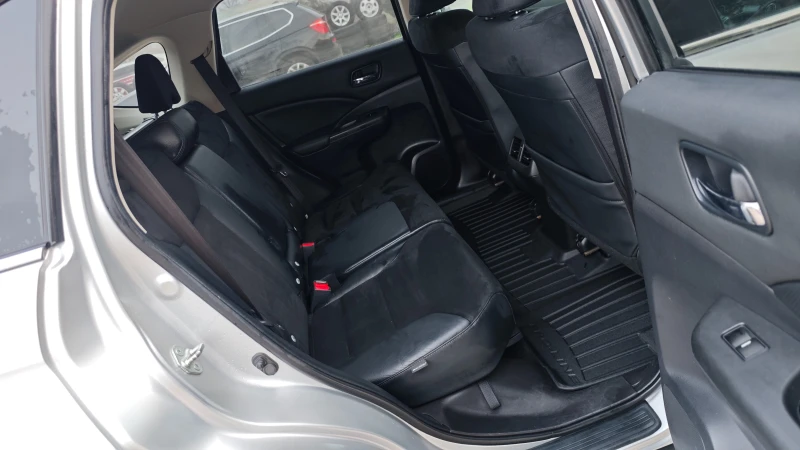 Honda Cr-v ПРОДАДЕНА 18.НОЕМВРИ.2025г, снимка 13 - Автомобили и джипове - 52399956