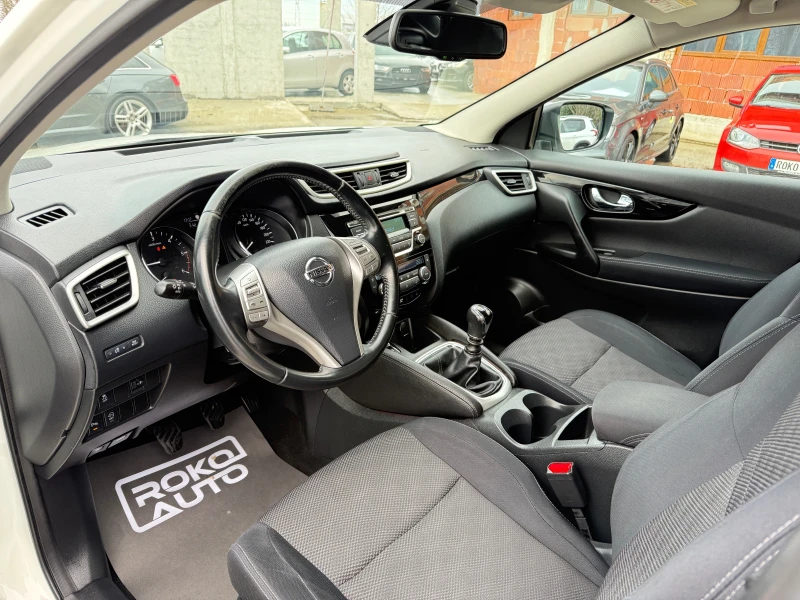 Nissan Qashqai 1.5D/РЕАЛНИ 155х.км./СЕРВИЗНА ИСТОРИЯ/, снимка 7 - Автомобили и джипове - 52665953