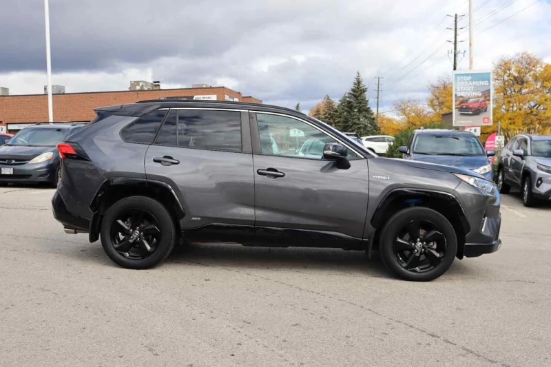 Toyota Rav4 * Hybrid * CARFAX * БЕЗ ПЪРВОНАЧАЛНА ВНОСКА, снимка 3 - Автомобили и джипове - 52826147