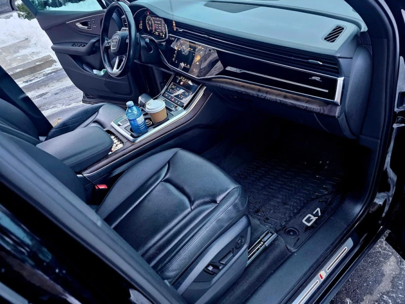 Audi Q7 * Progressiv * CARFAX * БЕЗ ПЪРВОНАЧАЛНА ВНОСКА, снимка 11 - Автомобили и джипове - 52918837