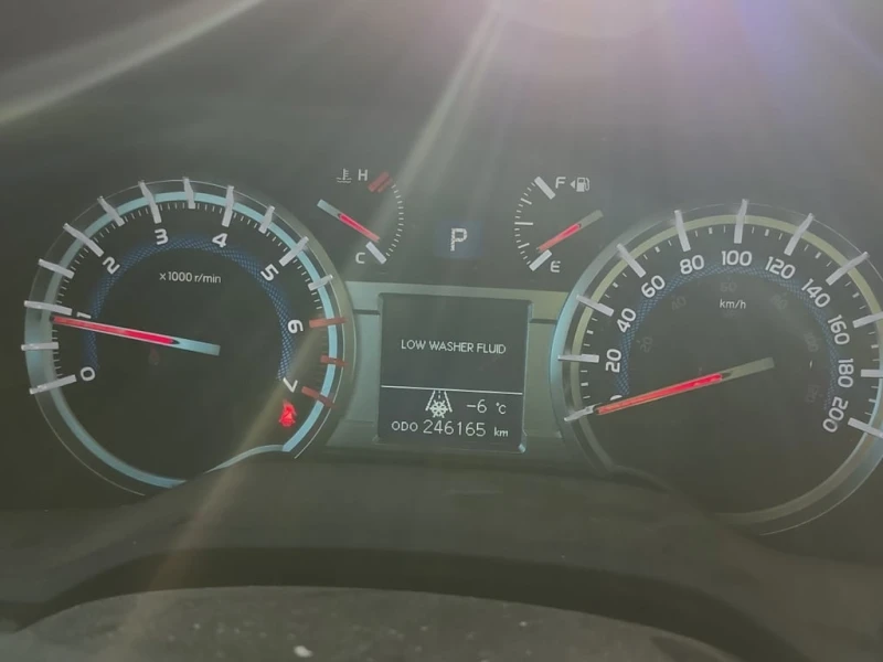 Toyota 4runner * SR5 * CARFAX * БЕЗ ПЪРВОНАЧАЛНА ВНОСКА, снимка 9 - Автомобили и джипове - 52999687