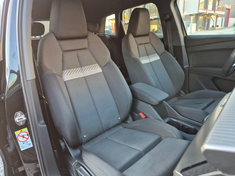 Audi Q4 40 e-tron Launch Edition-MATRIX-SOH-96%, снимка 11 - Автомобили и джипове - 53582773