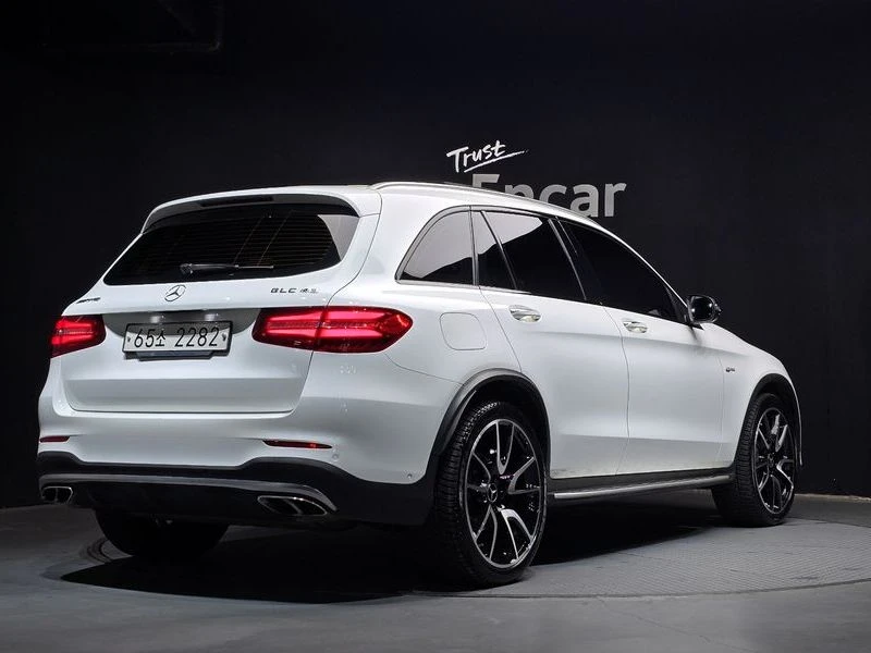 Mercedes-Benz GLC 43 AMG 4 MATIC* BURMESTER, снимка 2 - Автомобили и джипове - 54980927