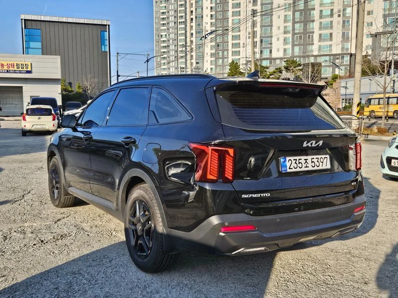 Kia Sorento 1.6 Automatic Хибрид Висок клас оборудване, снимка 4 - Автомобили и джипове - 55740511