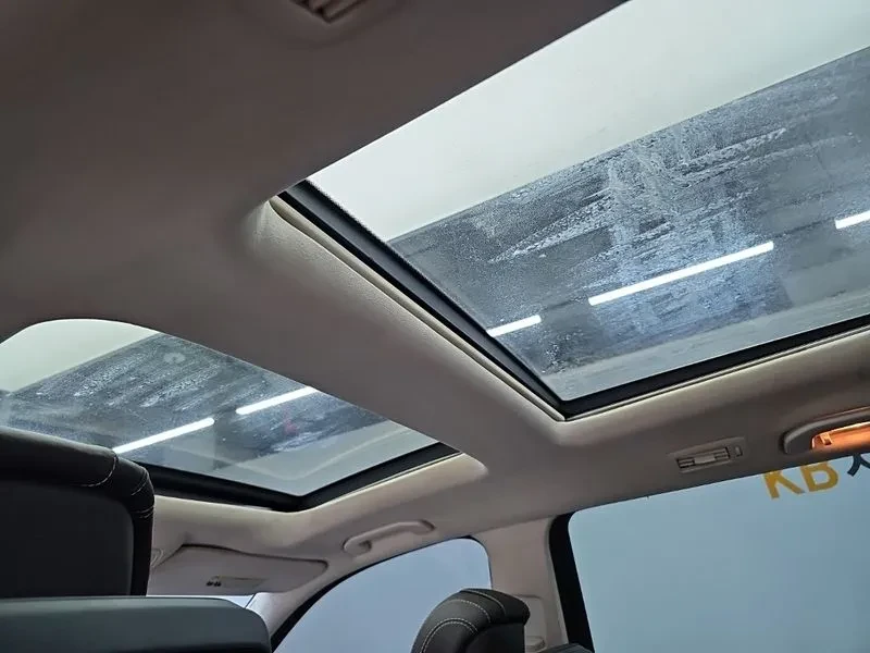 Mercedes-Benz GLS 500 4MATIC, снимка 13 - Автомобили и джипове - 55923981