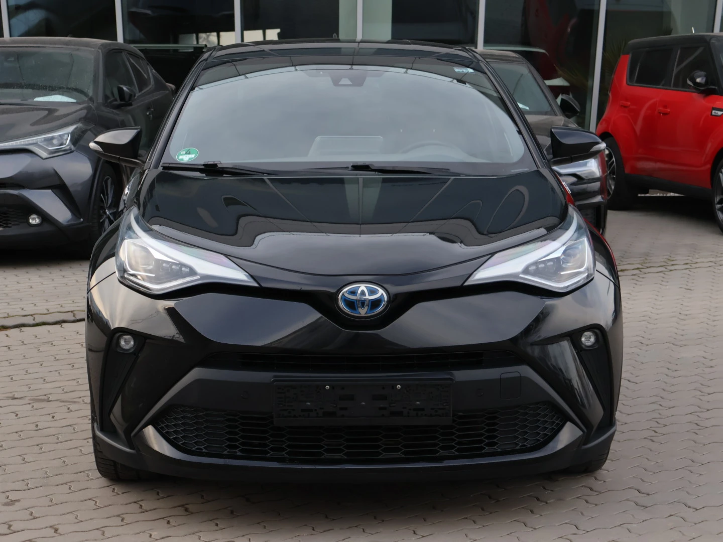 Toyota C-HR 2.0/FACE LIFT/JBL/2021г/ГАРАНЦИОННА/ВСИЧКИ ЕКСТРИ/ - изображение 2